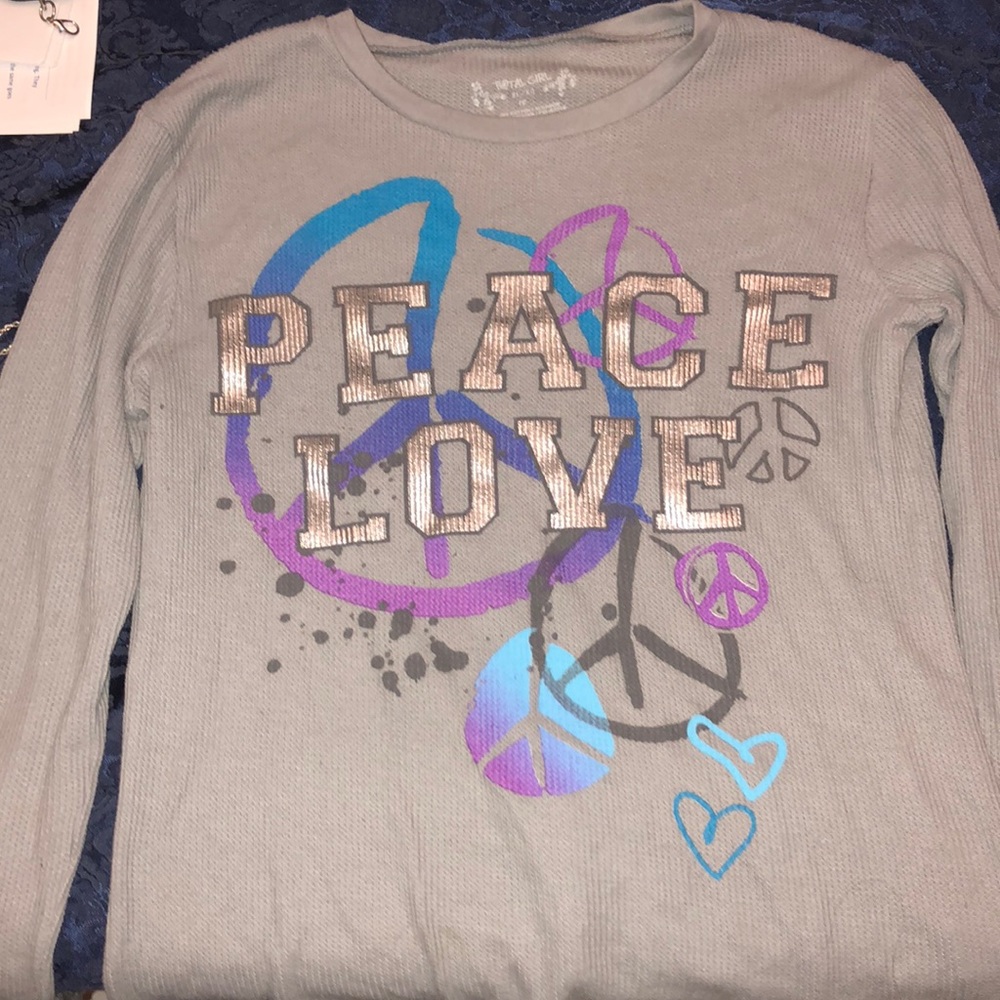 Grey long sleeve “peace, love” T-shirt